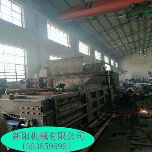 廢紙打包機對液壓油的使用要求是什么?